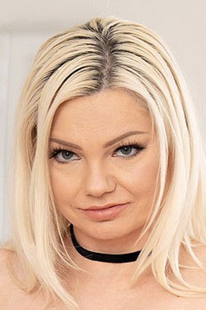 et billede af Skylar Rei