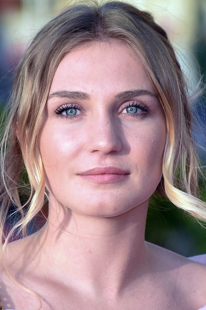 et billede af Laëtitia Clément