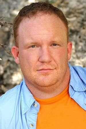 et billede af Travis Sampson