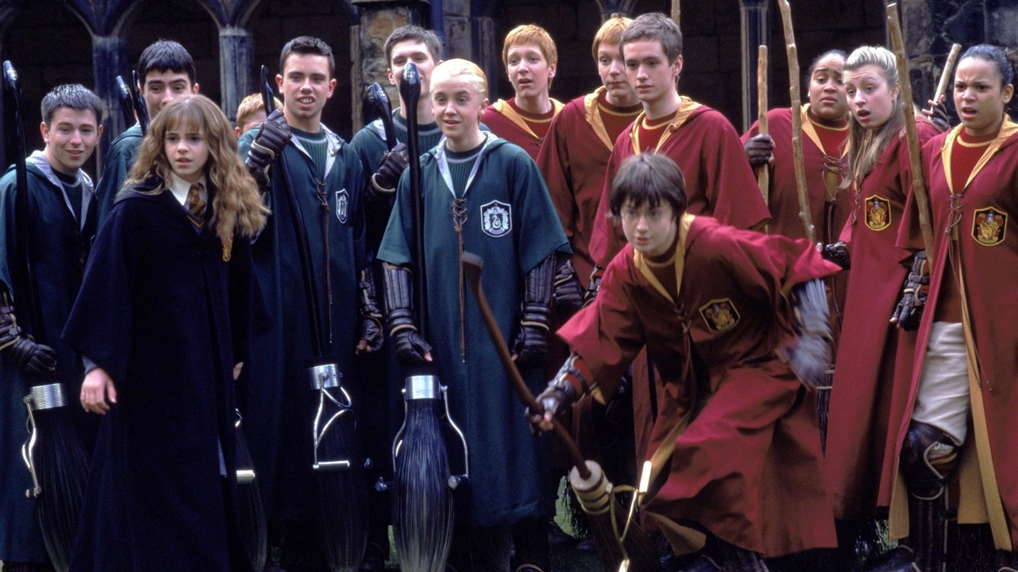 Harry Potter và Căn Phòng Bí Mật (2002)