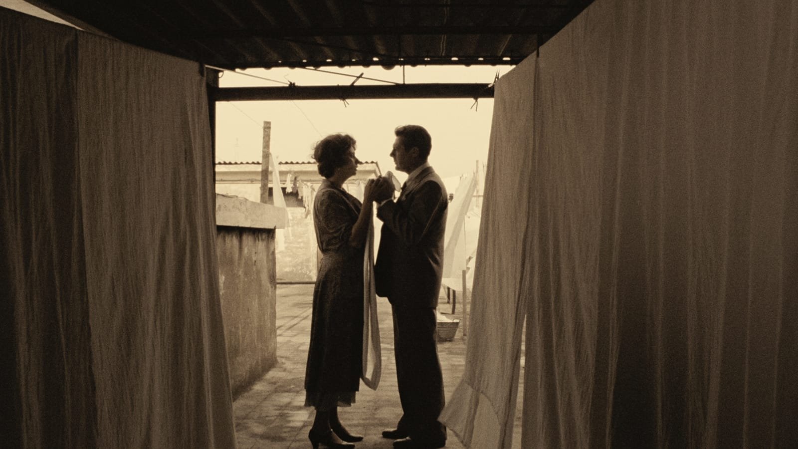 A Special Day (1977)