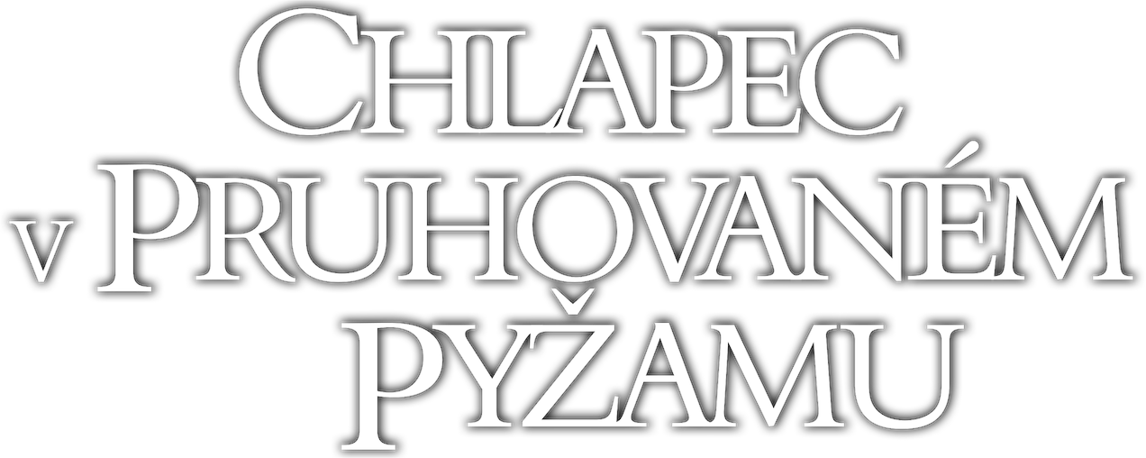 Chlapec v pruhovaném pyžamu