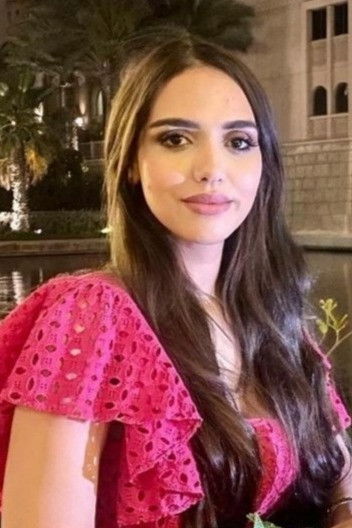 et billede af Nadia Ait