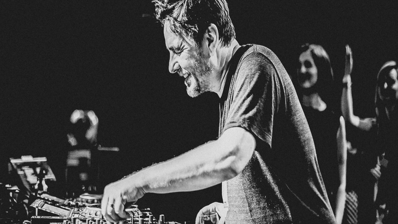 Laurent Garnier: It's Just Musik Live a Pleyel (2011)