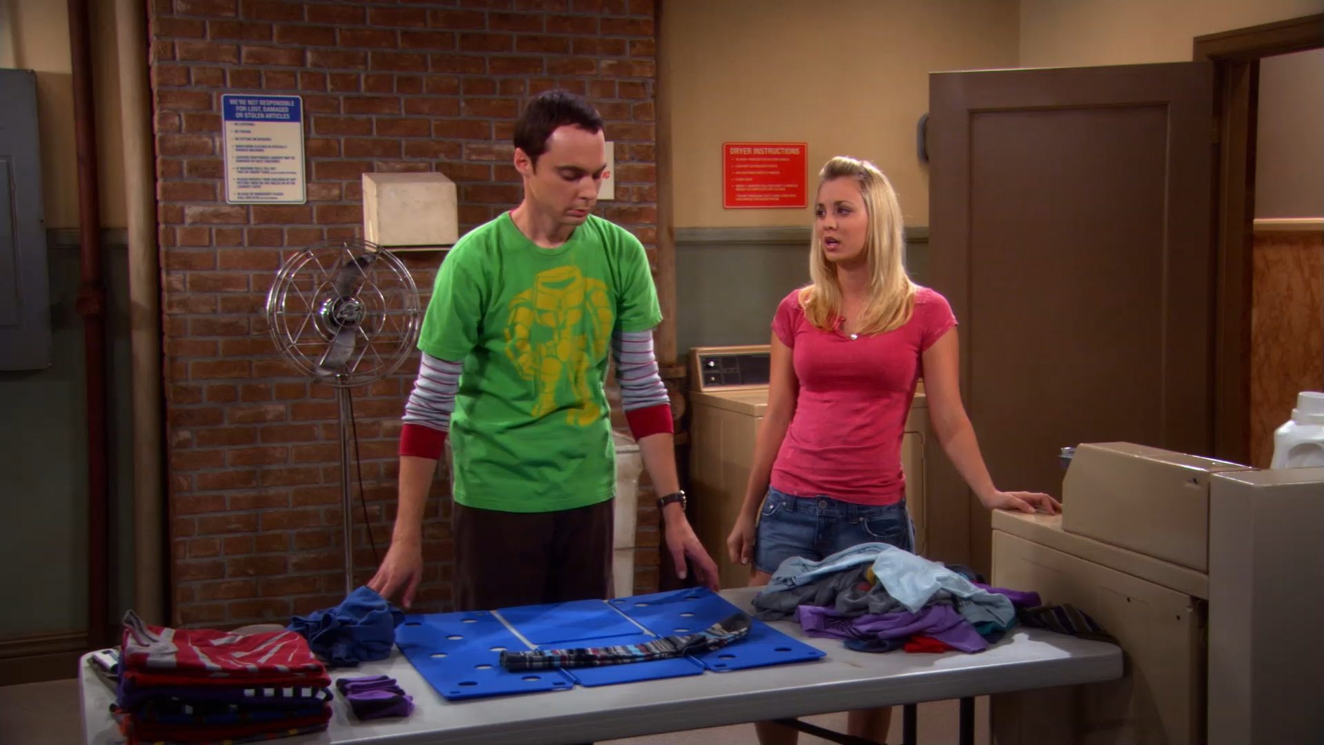 The Big Bang Theory Staffel 2 :Folge 1 