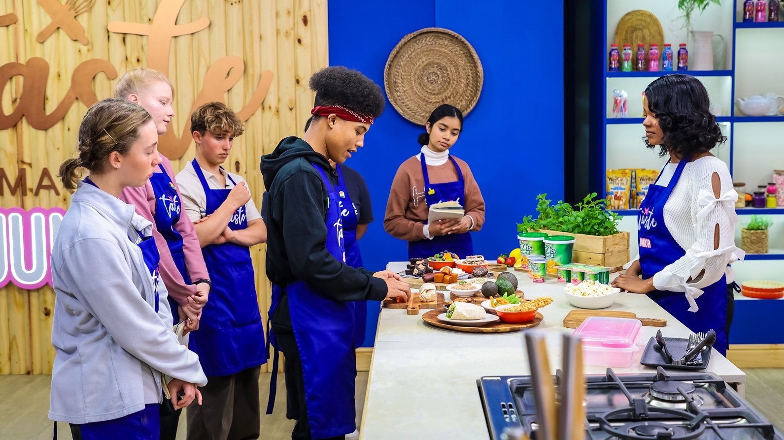 Thumbnail for The Lunchbox Challenge Season 1 Episode 8