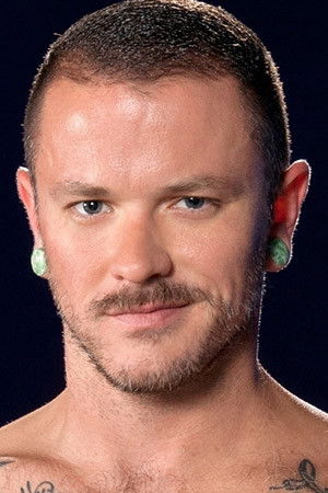 et billede af Max Cameron