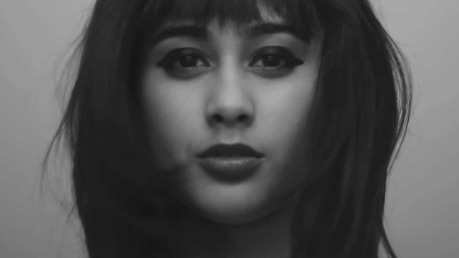 Love, Kills xx
