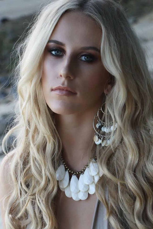 et billede af Nicola Grace