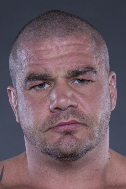et billede af James McSweeney