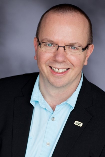 et billede af Col Needham