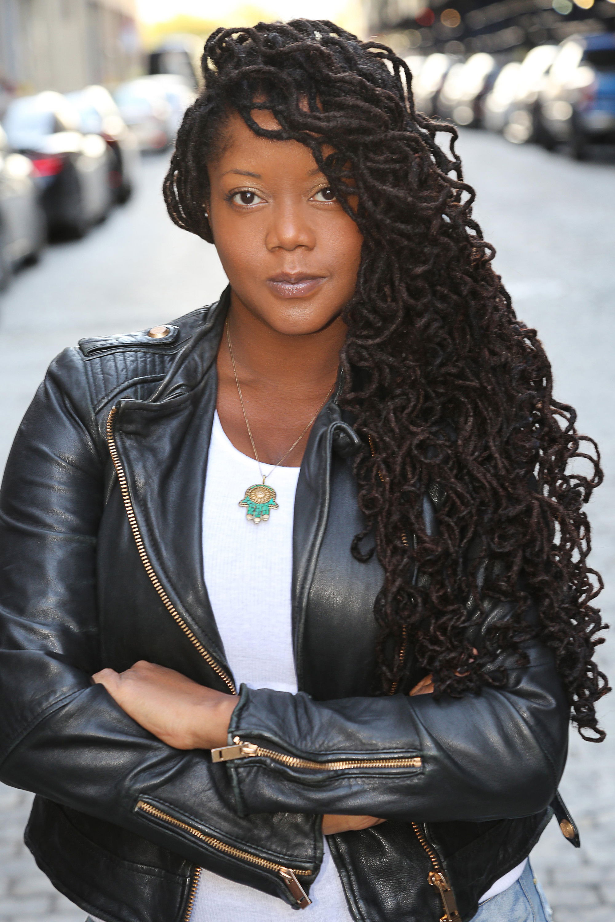 et billede af Lynnette Joy Arthur