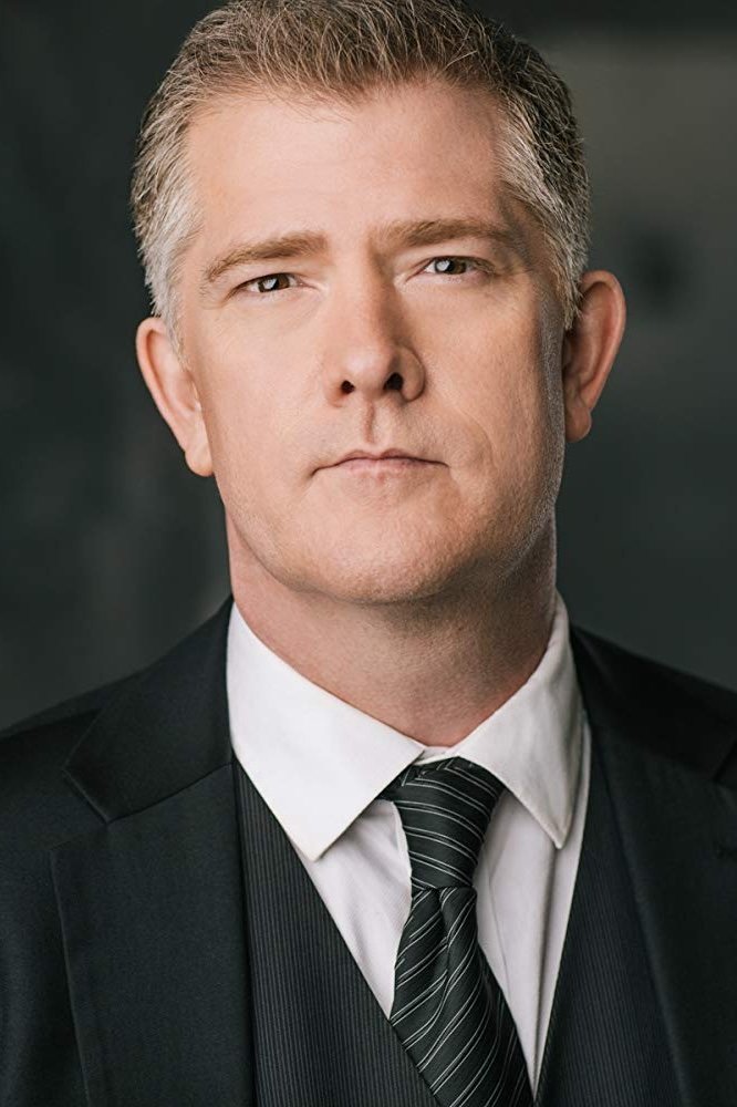 et billede af Simon C. Hussey