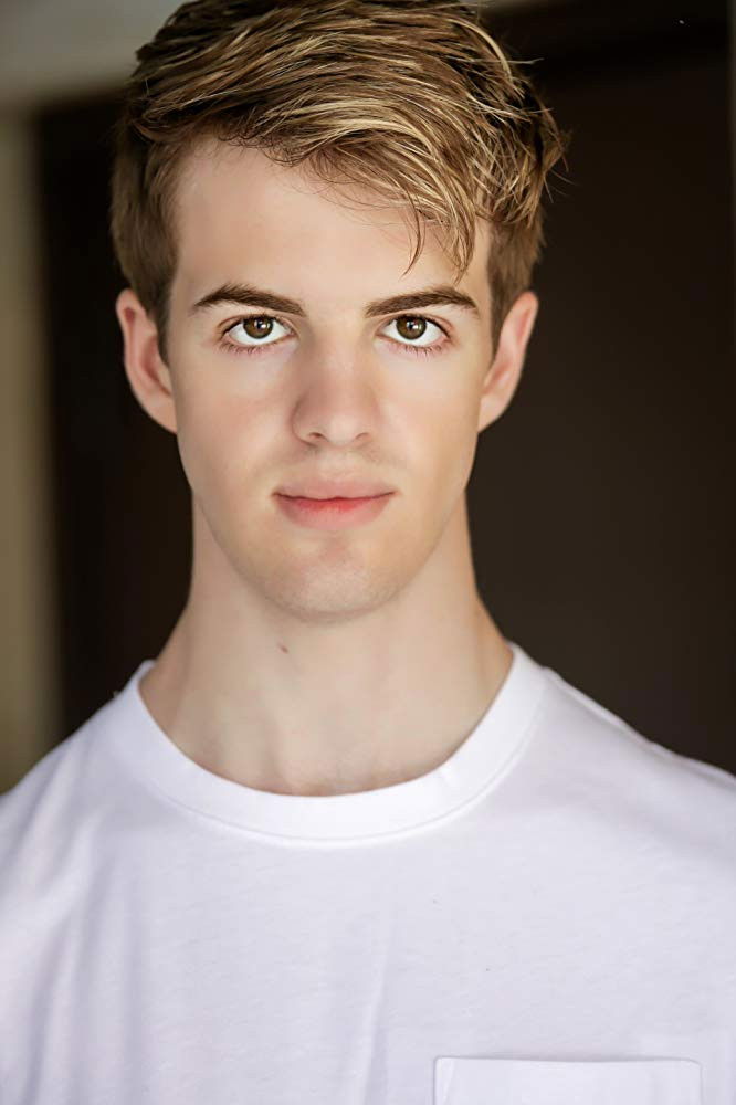 et billede af Evan Hara