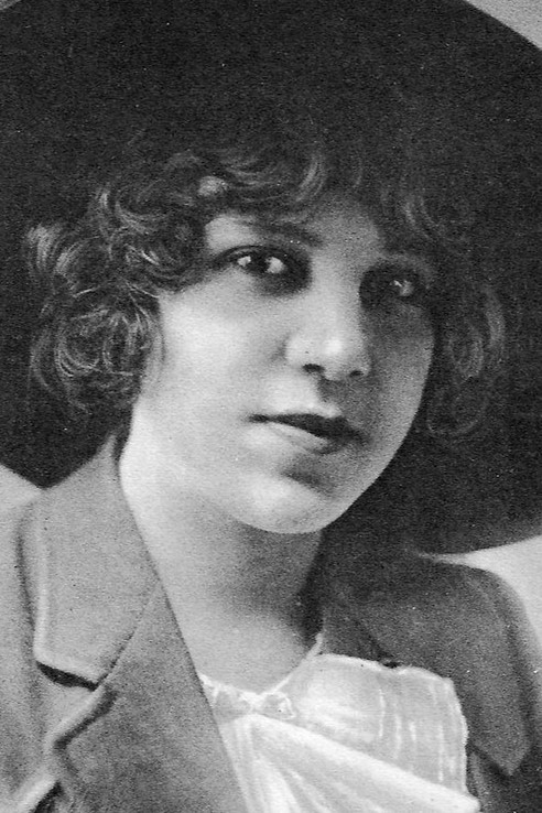 et billede af Lillian Christy