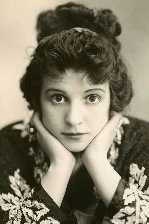 et billede af Sonya Markova