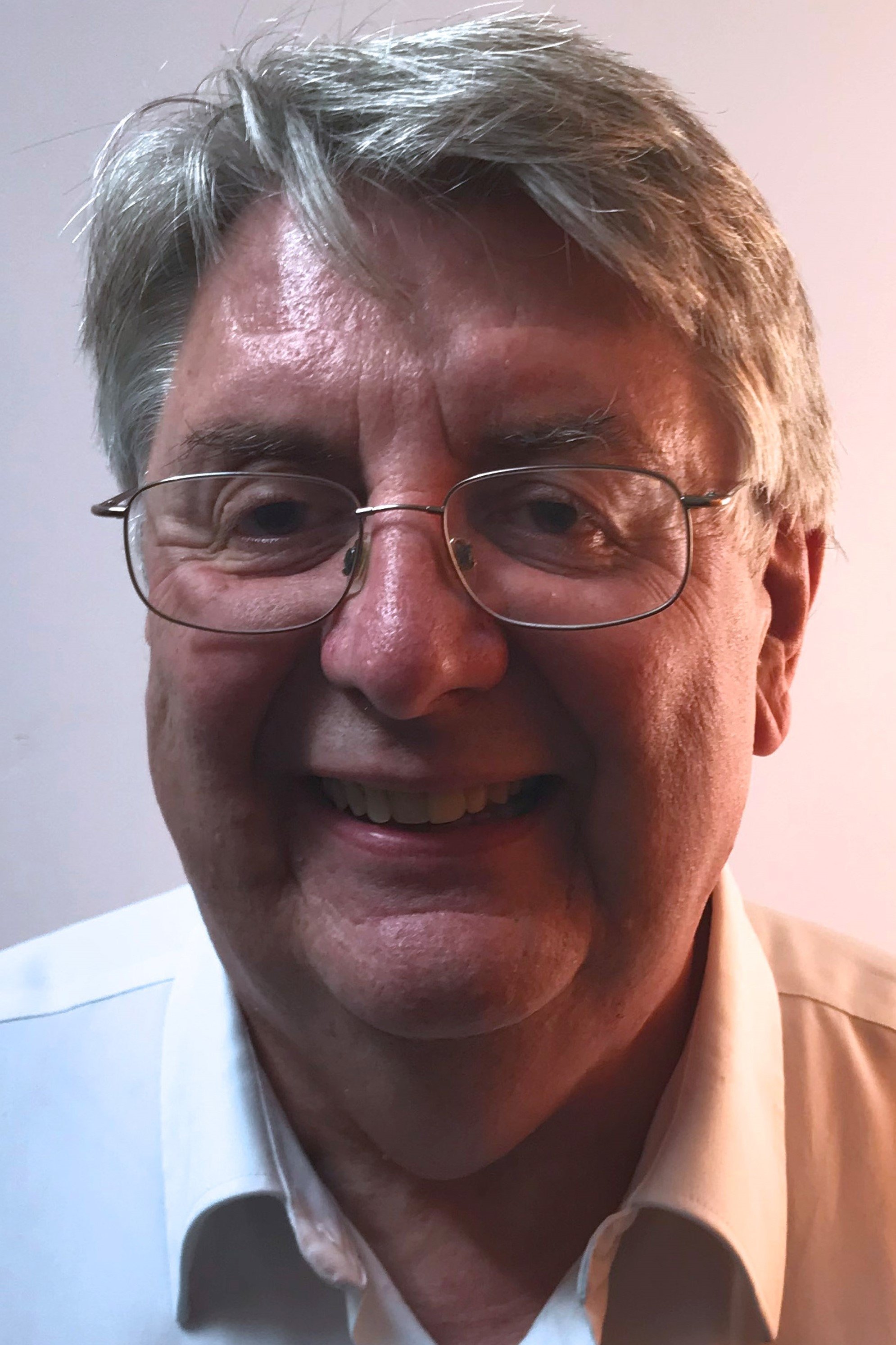 et billede af John Wyver