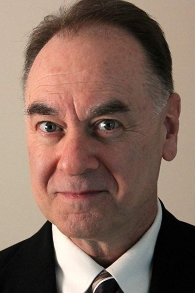 et billede af Paul L. Nolan