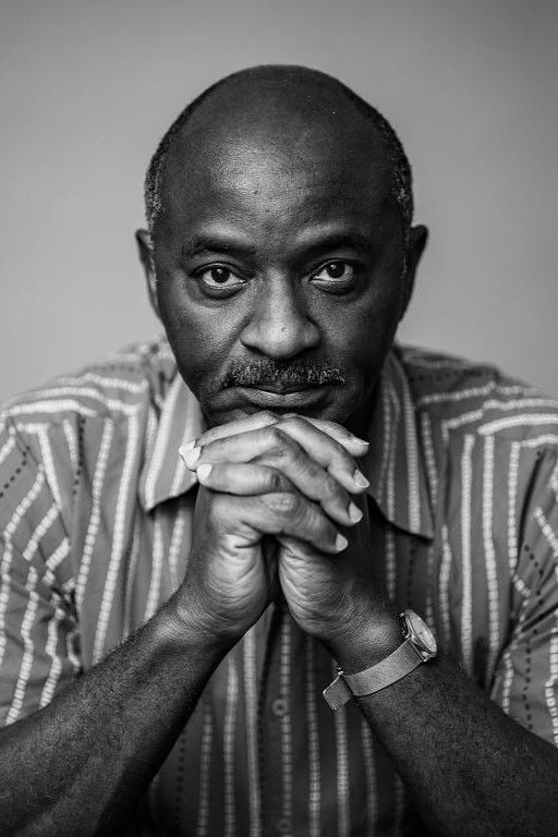 et billede af Tayo Aluko