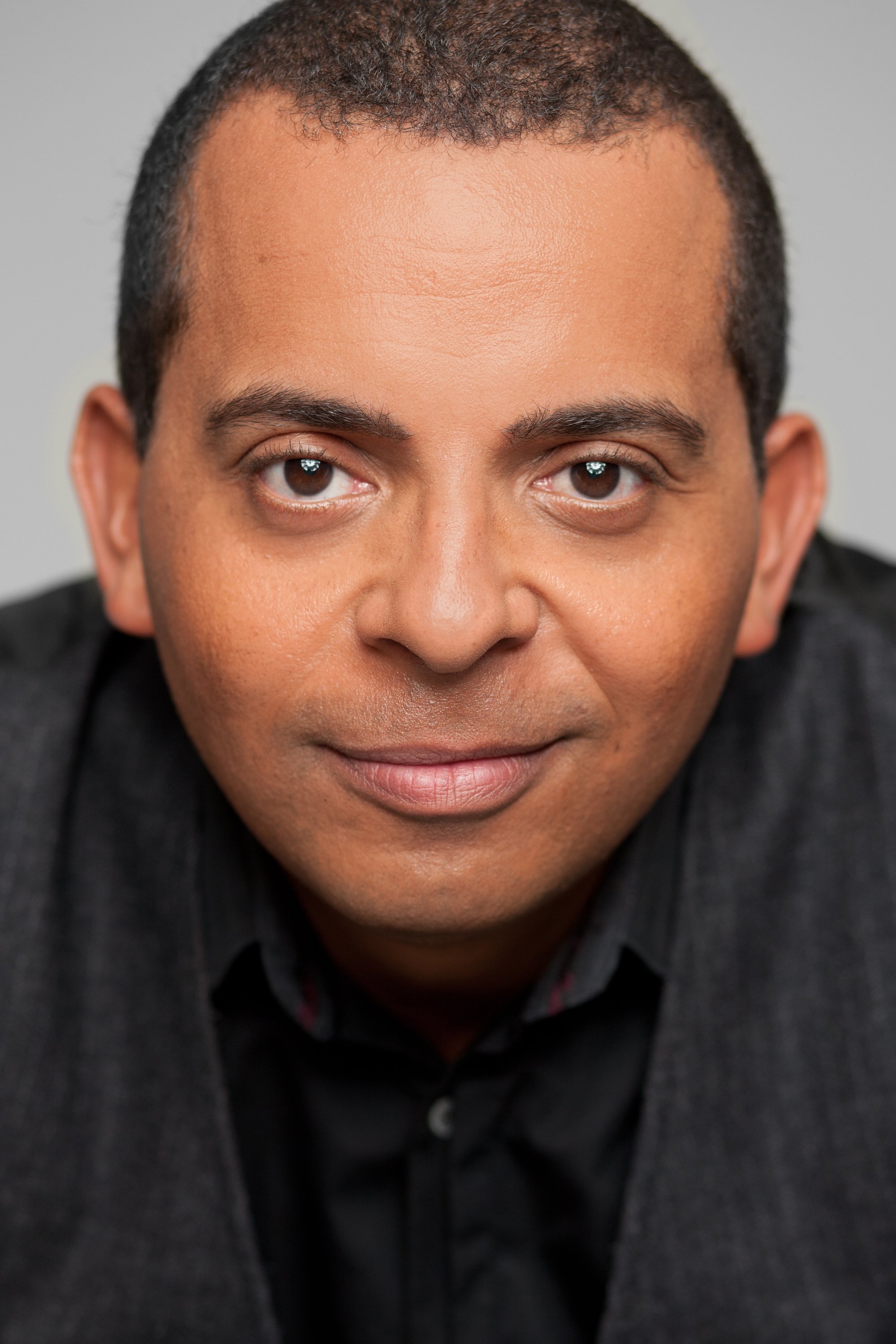 et billede af Gregory Charles