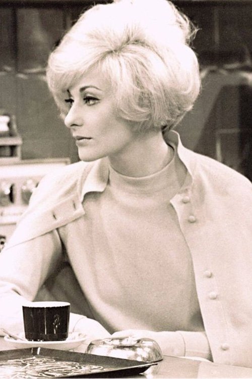 et billede af Noeline Brown