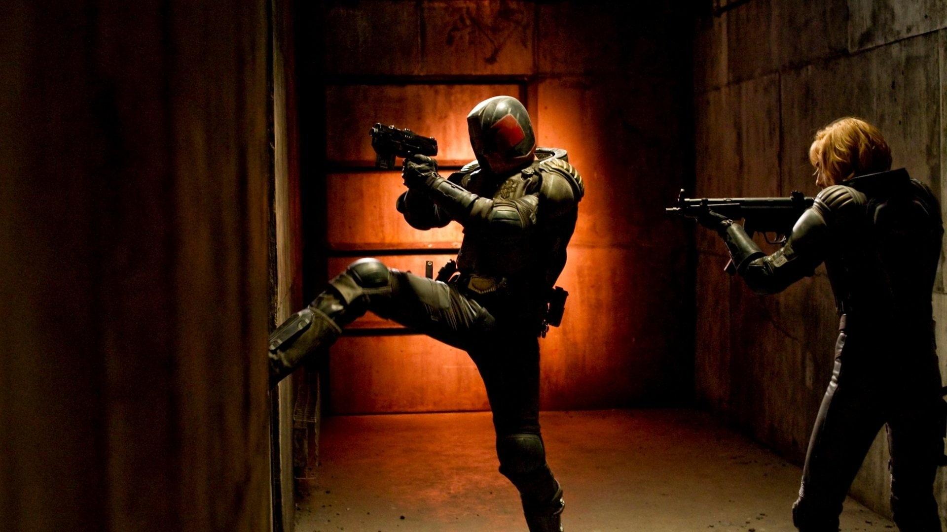 Dredd (2012)