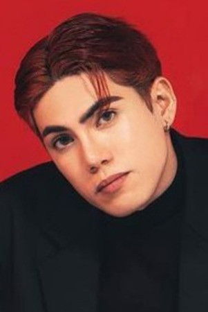 et billede af Stellvester Ajero