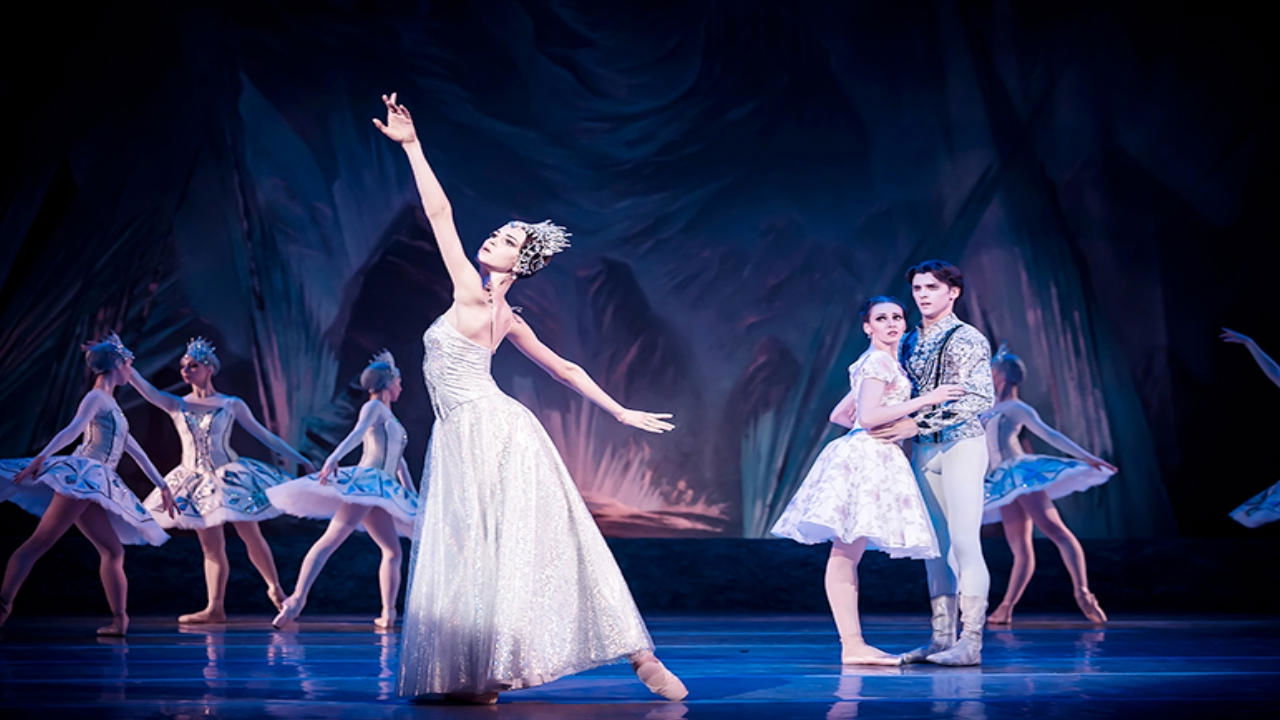 Imagem do Filme La Reine des neiges Ballet de l’Opéra National d’Ukraine au Théâtre des Champs Elysées