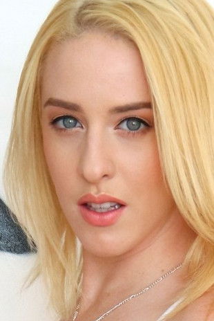 et billede af Bonnie Grey