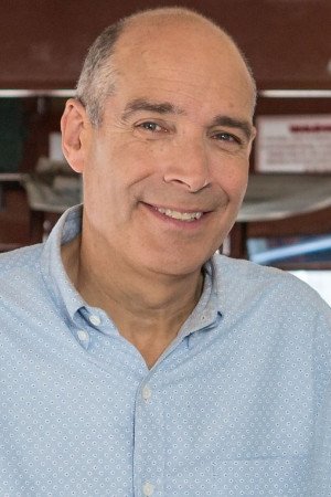 et billede af Geoffrey Baer