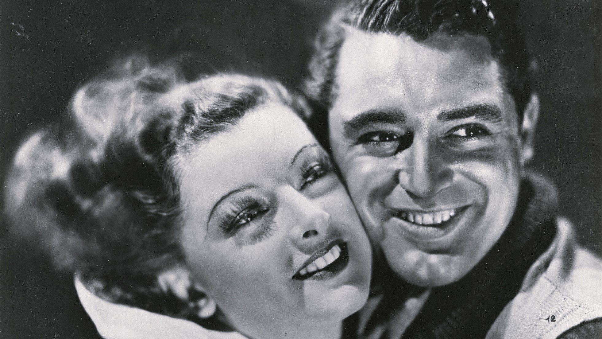 Wings in the Dark (1935)