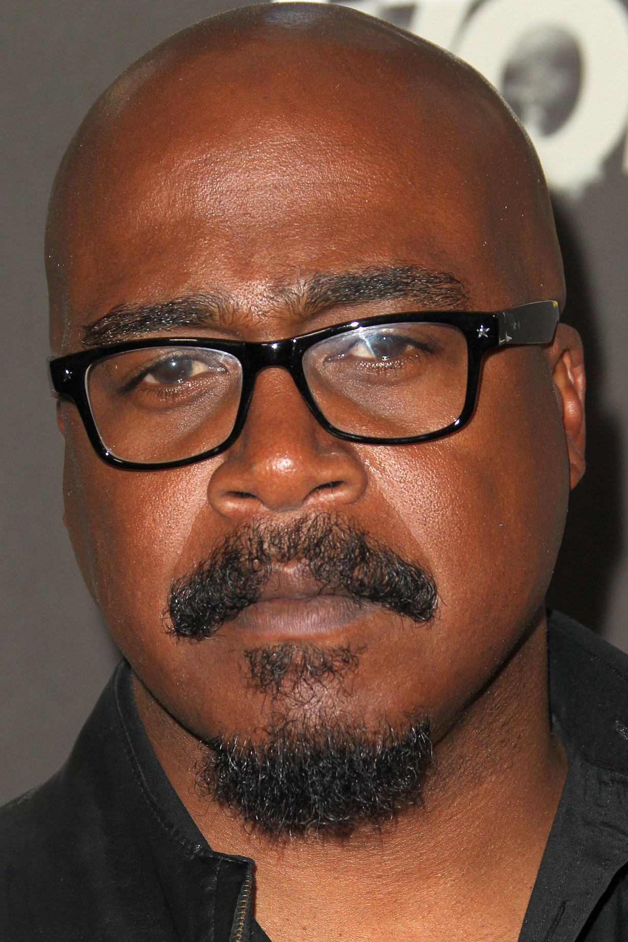 et billede af Marlon Young