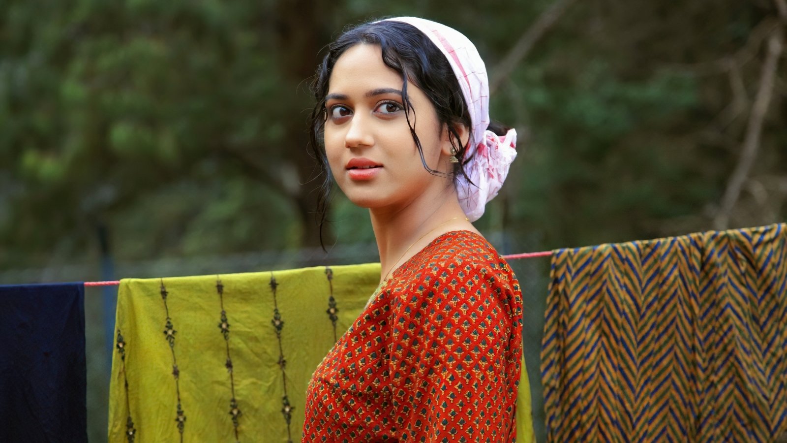 Amara Kaaviyam