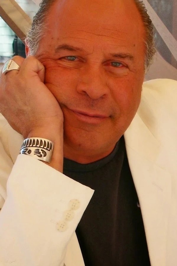 et billede af Hank Saroyan