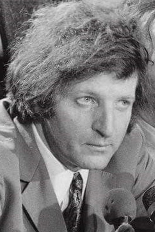 et billede af Leonard Weinglass