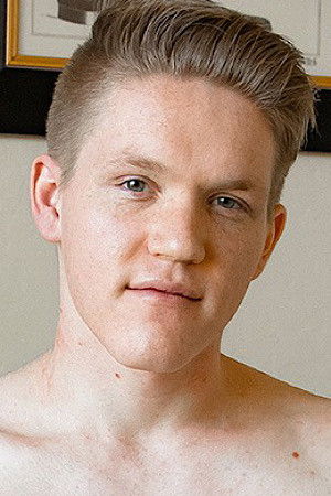 et billede af Taylor Tyce