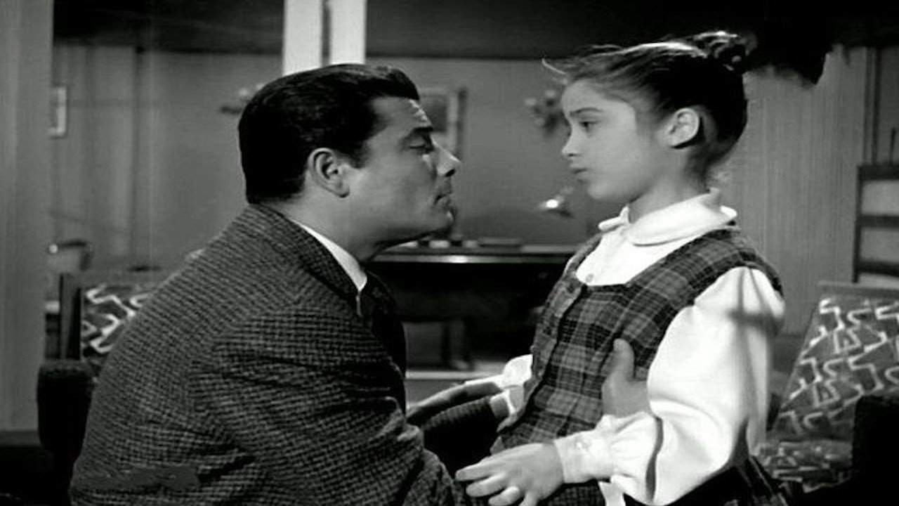 عودي يا أمي