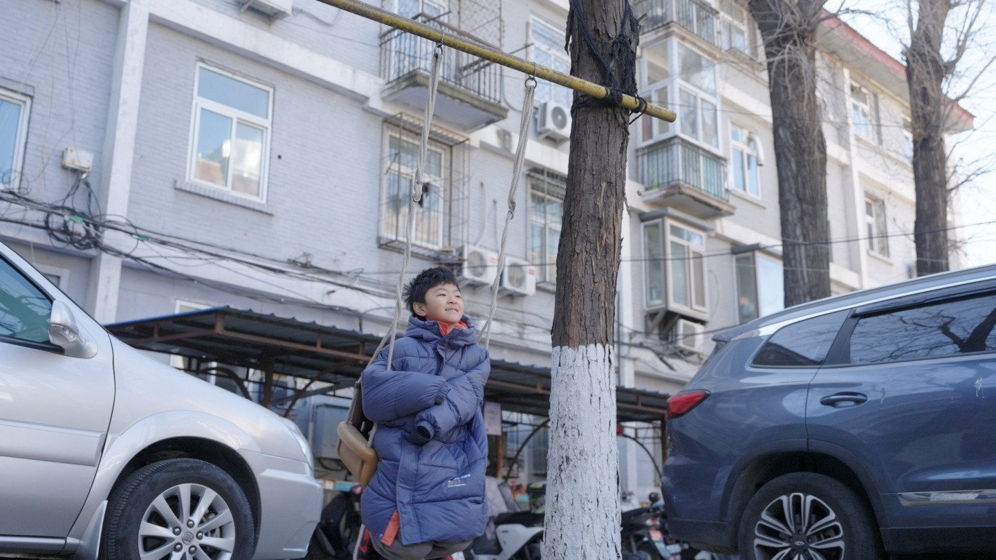 Comedy Family Style Backdrop Blur