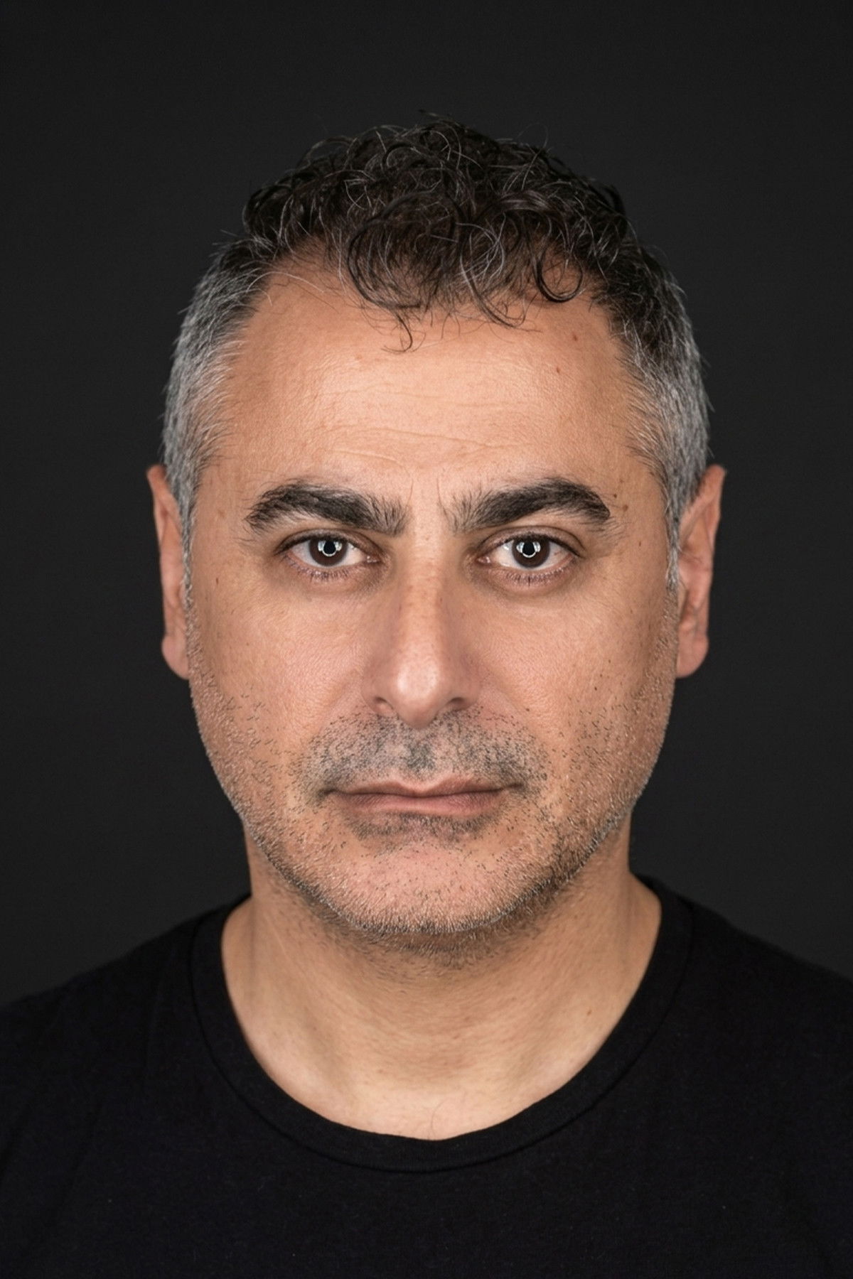 et billede af Dost Elver