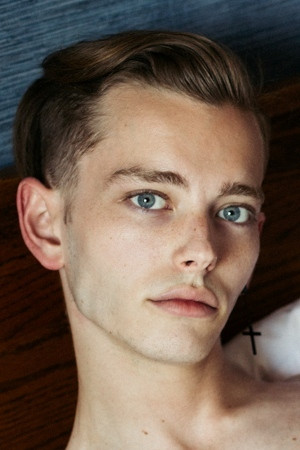 et billede af Spencer Locke