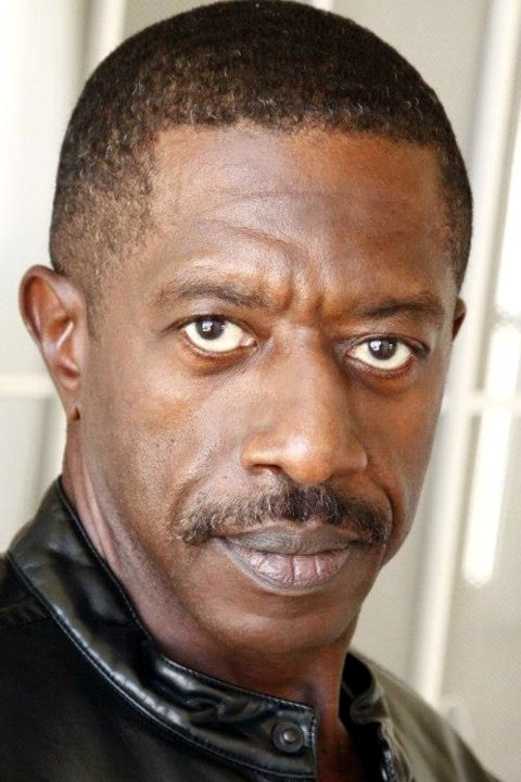 et billede af Michael L. Nesbitt