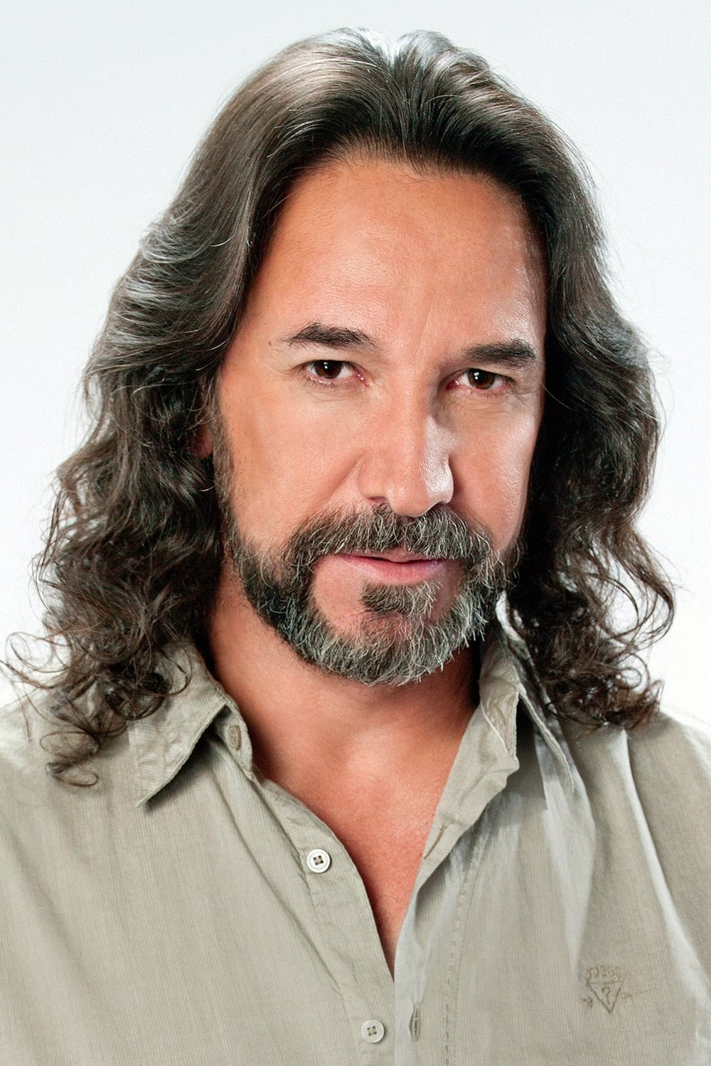 et billede af Marco Antonio Solís