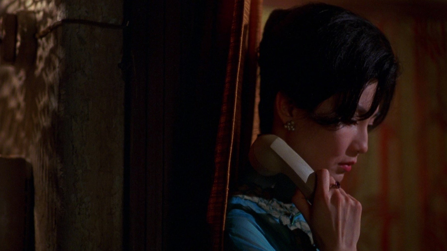 In the Mood for Love (2000)