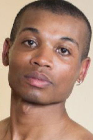 et billede af Cameron Cummings