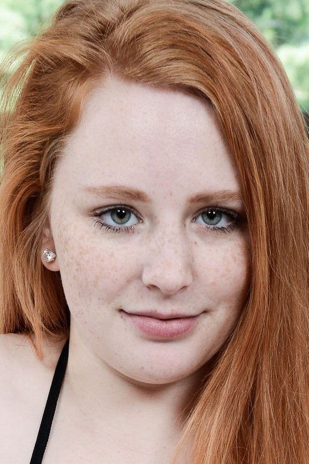 et billede af Lucy Foxx