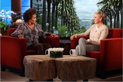 The Ellen DeGeneres Show Season 9 :Episode 11  Wanda Sykes, Joe Jonas, Julianne Hough & Kenny Wormald