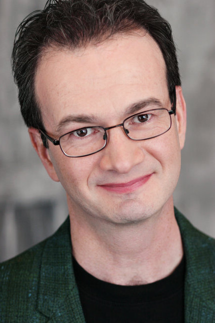 et billede af Simon Harvey