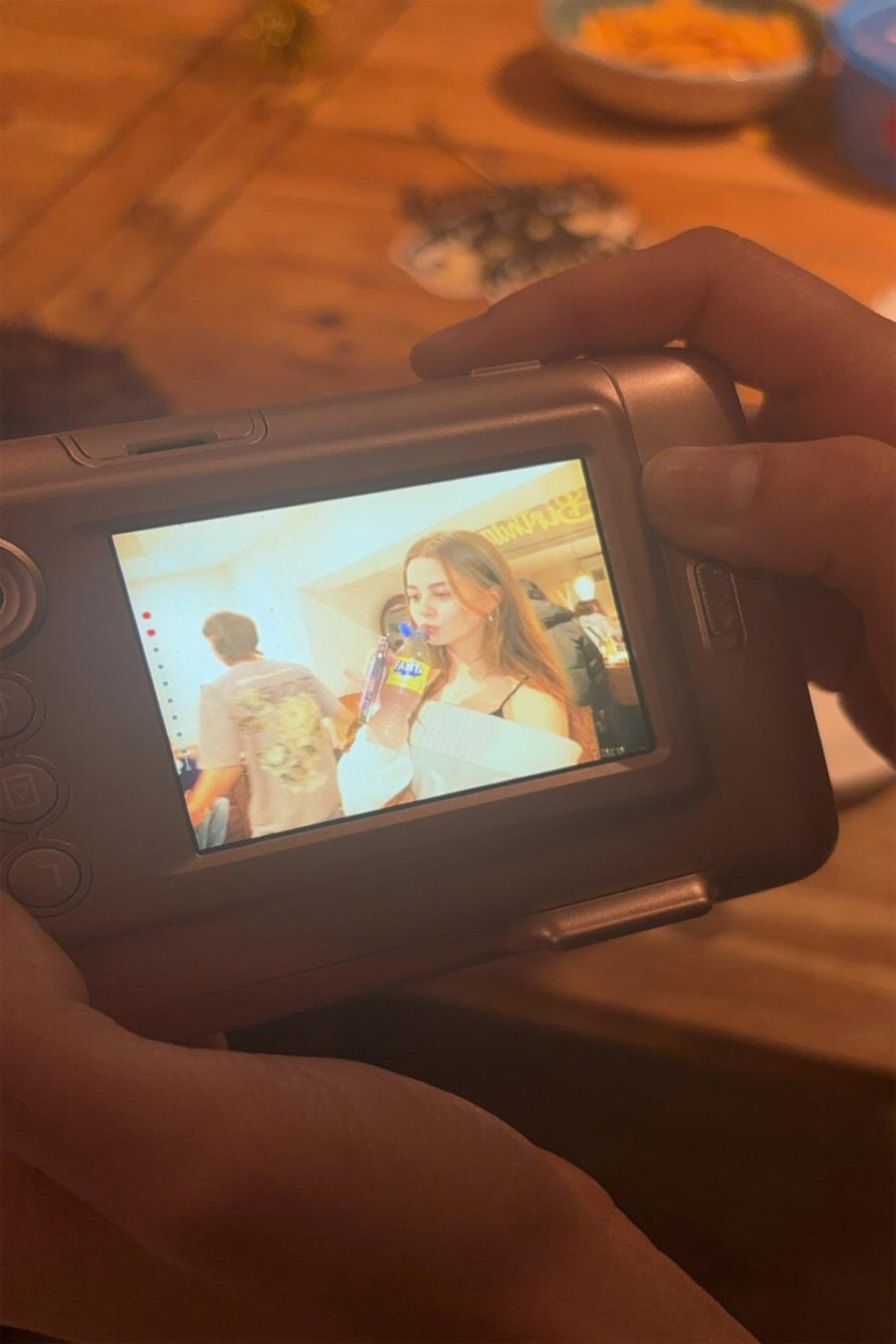 et billede af Nessa Last