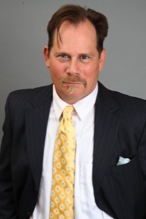 et billede af Lou Sumrall