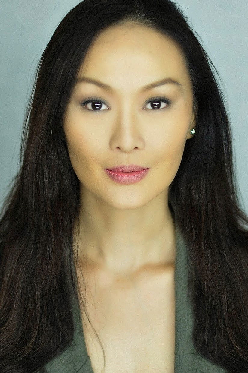 et billede af Marina Benipayo